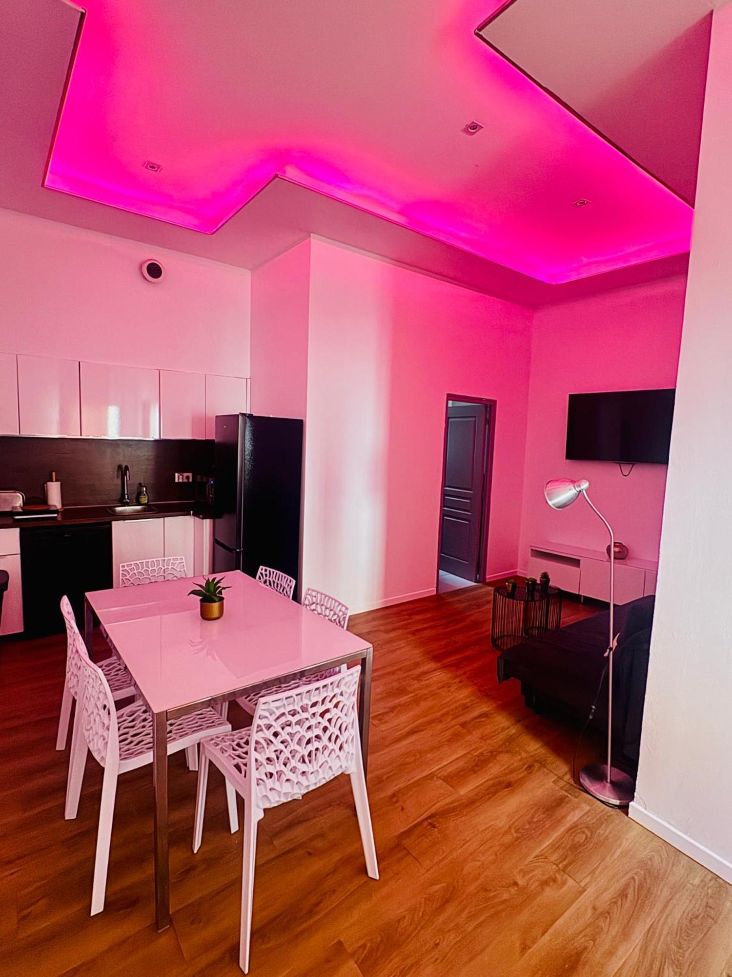 Vakantiehuis Jolie Maison Individuelle 50 M2 ,design Et Climatisee, Confort, Wifi, Terasse Privee , 5 Min Et Autoroute, Stationnement Gratuit